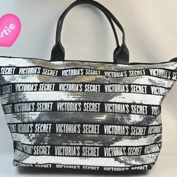 Victoria’s Secret Large Tote Bag – Sequin Logo Design☃️🎄