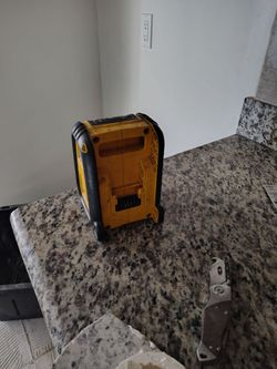 DeWalt 20v Bluetooth speaker