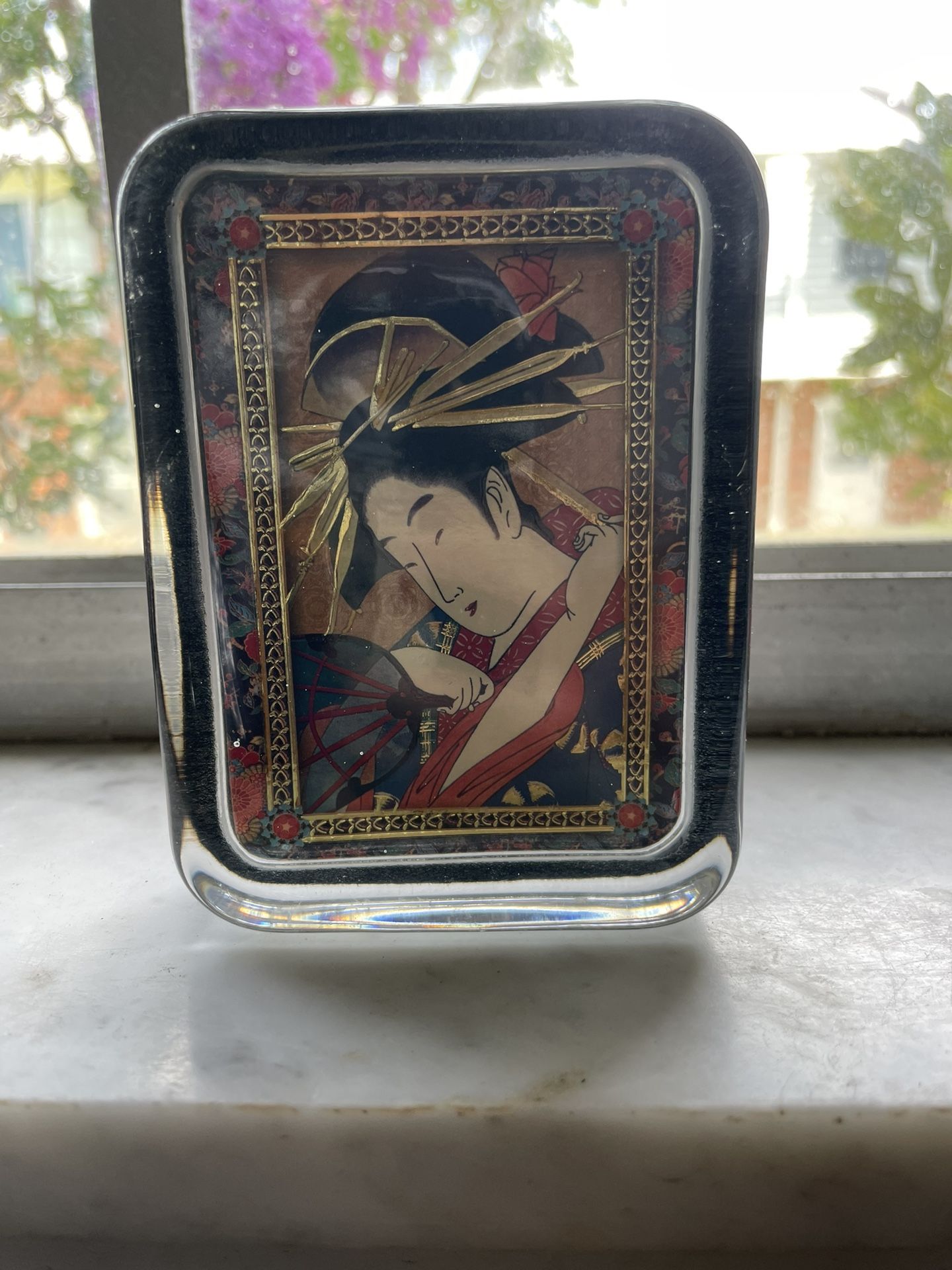 Antique Vintage Chinese Glass Collectible