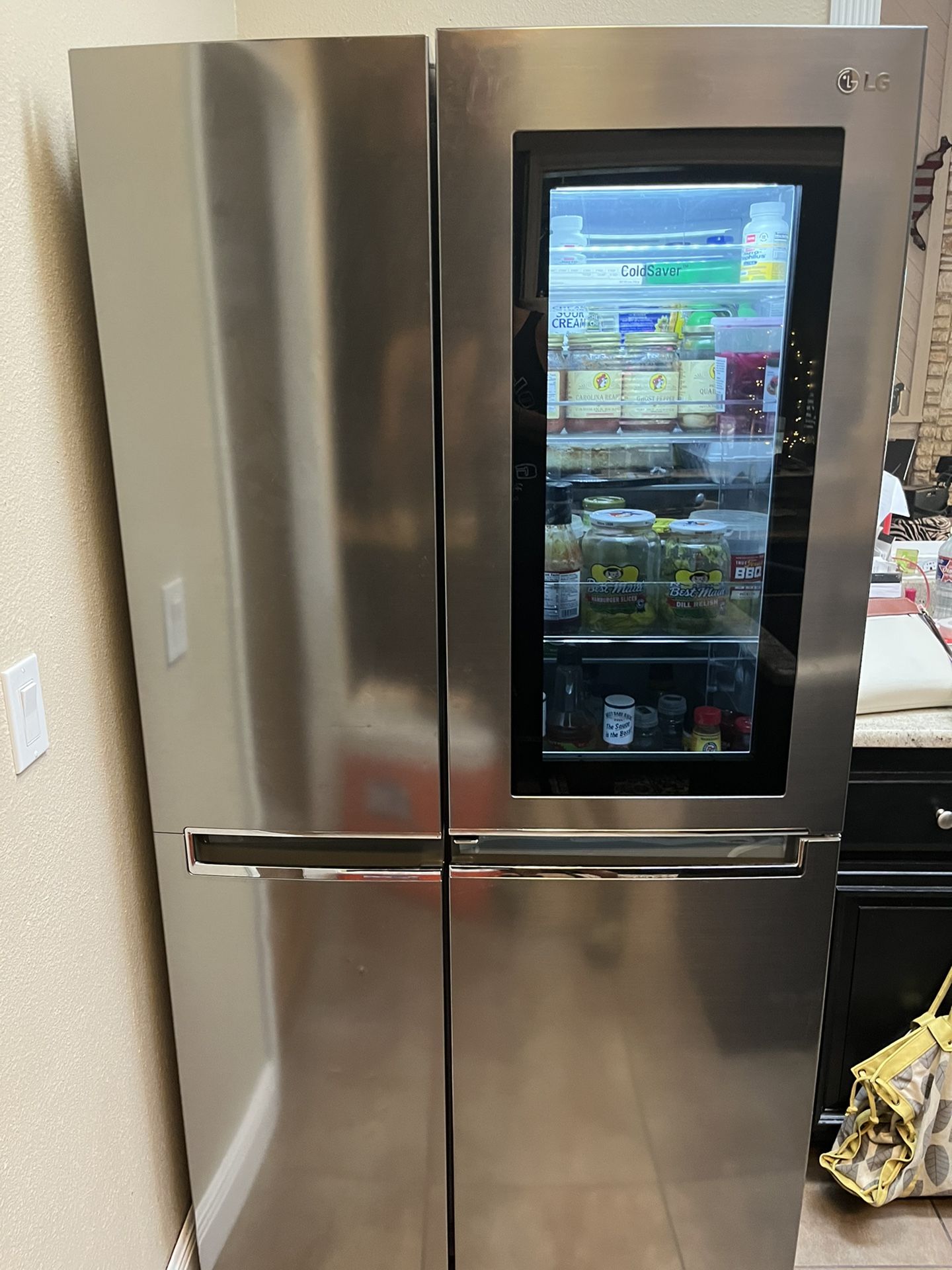 LG Refrigerator 27ci instaview for Sale in San Antonio, TX OfferUp