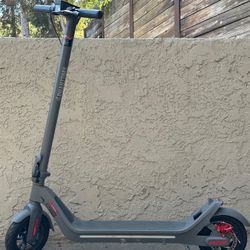 Phantom GOGO e-scooter A8