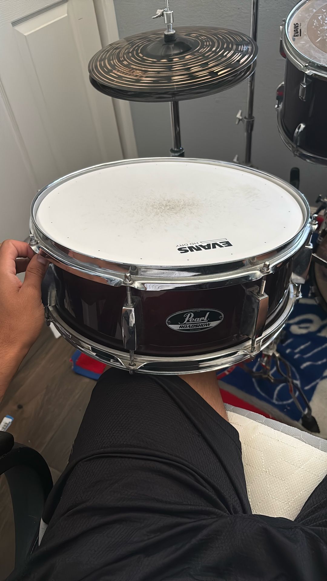 Roadshow red snare