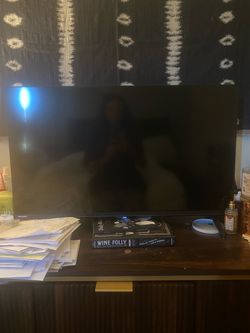 Hisense Google 32” TV with Remote