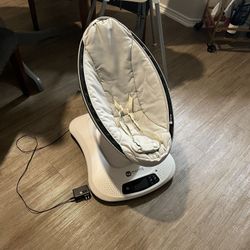 Mamaroo Swing 