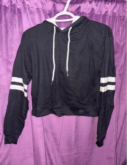 B&W Crop Top Hoodie