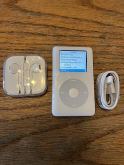 Apple iPod 4th Gen. 40GB Has 1627 Songs In Excellent Condition For Its Age, Brand New Apple Headphones & Charger