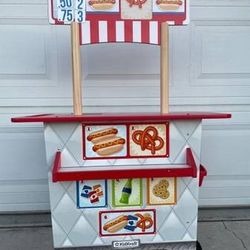 Ultimate Snack Stand play station for kids
Brand:Kidkraft
Like New Condition
