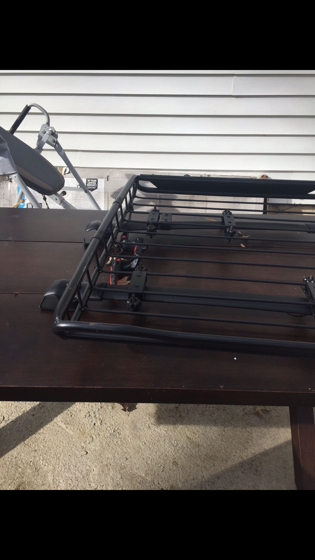 2015 Toyota Sienna roof rack and crossing bar.