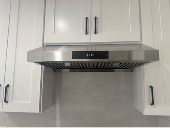 Hauslane Chef Series 30” Under Cabinet Range Hood (UC-PS18SS-30) – Brand New