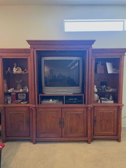 3- Piece Entertainment Center with Magnavox TV