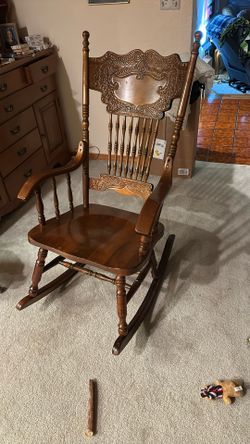 Soldi Wood Rocking Chair