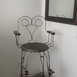 Antique Shoe Shine Chair 