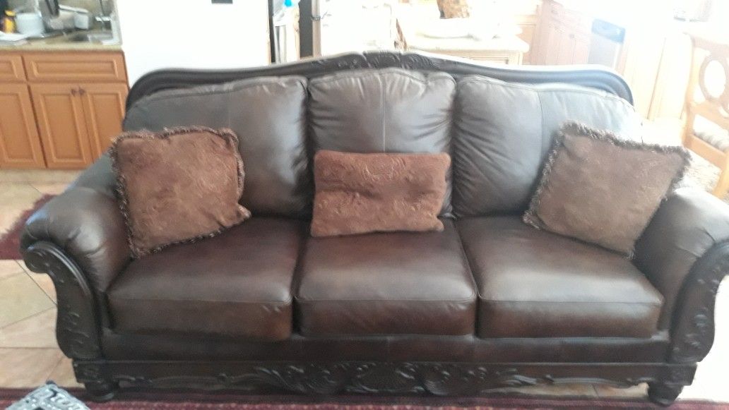 Brand New Leather Couch Set With Coffee Table~