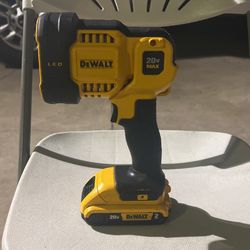 Dewalt Light 20v