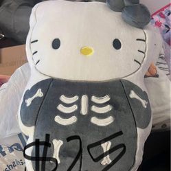 Hello Kitty pillow