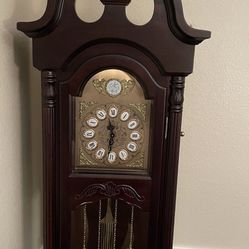 Tempura Fugit Grandfather Clock