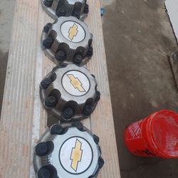 Chevy Silverado Wheel Cap