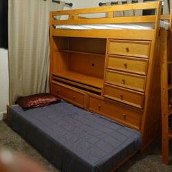 Bunk Bed 