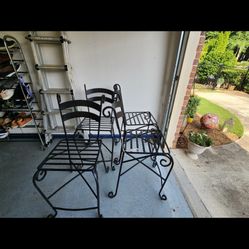  Bar/Counter Stools