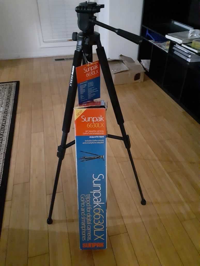 Sunpak 6630LX Tripod