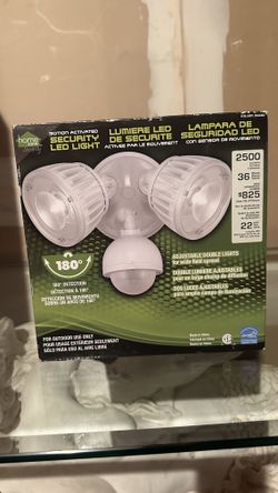 Water Proof Brand New! in the Box Motion Activated Security LED Light 2500 Lumens
