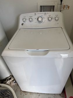 General Electric Top Load Washer/LG Front load Dryer