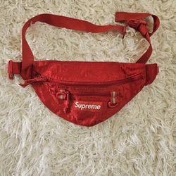 Supreme Waist Bag (SS19)