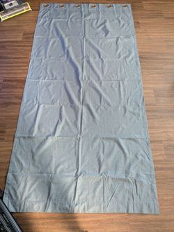 4 Curtain panels