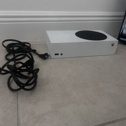 Xbox series s with controller 