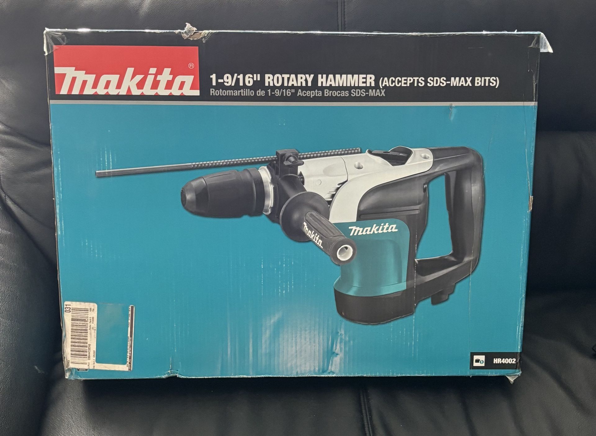 Makita 1-9/16' ROTARY HAMMER