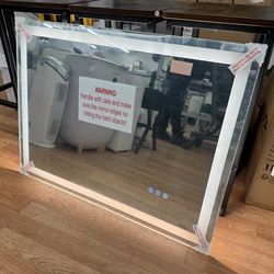 24”x32” Anti Fog & LED Bathroom Mirror