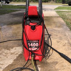 Pressure washing 1400 PSI It works perfectly