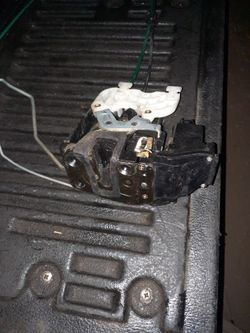 04 Kia Spectra Door Locks And Handles