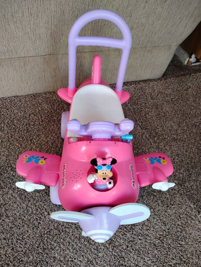 Minnie Mouse Push Plane