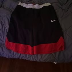 nike shorts 