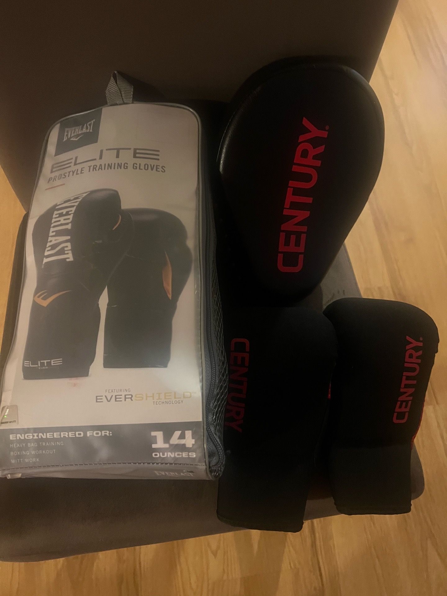 BOXING GLOVES