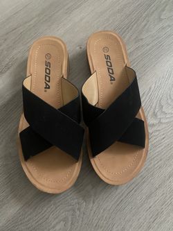 Sandal