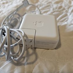 Apple MagSafe 2 Charger 45W Original – Excellent Condition