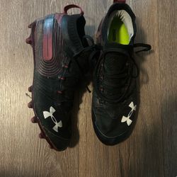 UA Spotlight Football Cleats 