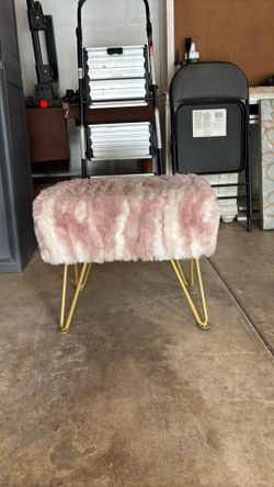 Pink (mauve) and white fuzzy vanity stool