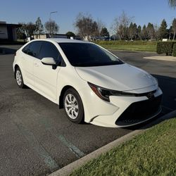 2022 Toyota Corolla LE