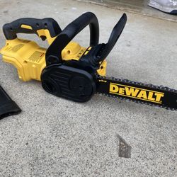 DEWALT 20V MAX 12 in. Cordless Battery Powered Chainsaw (Tool Only)
