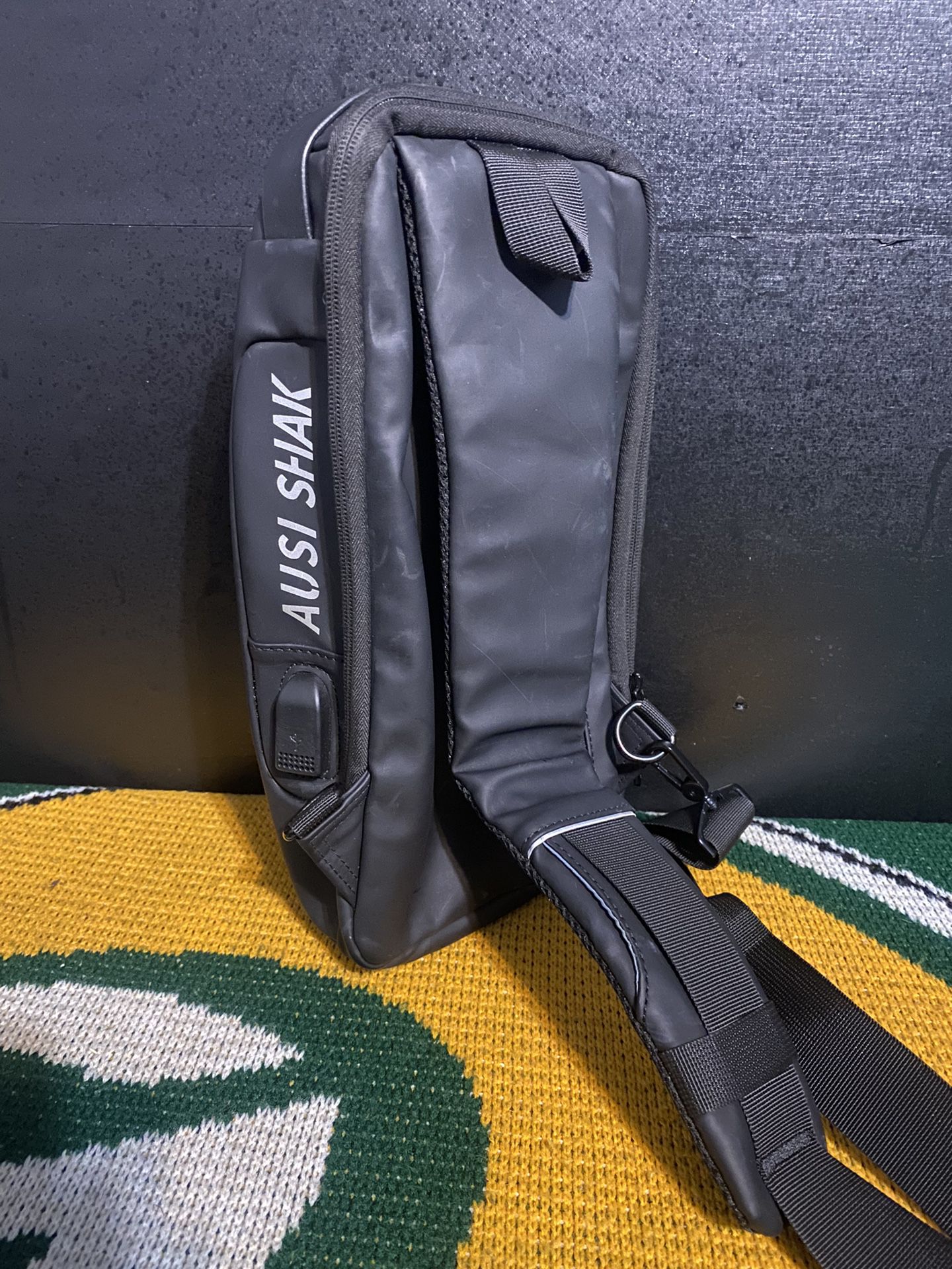 Sling Sport Shoulder Bag. Stylish shoulder sling bag.