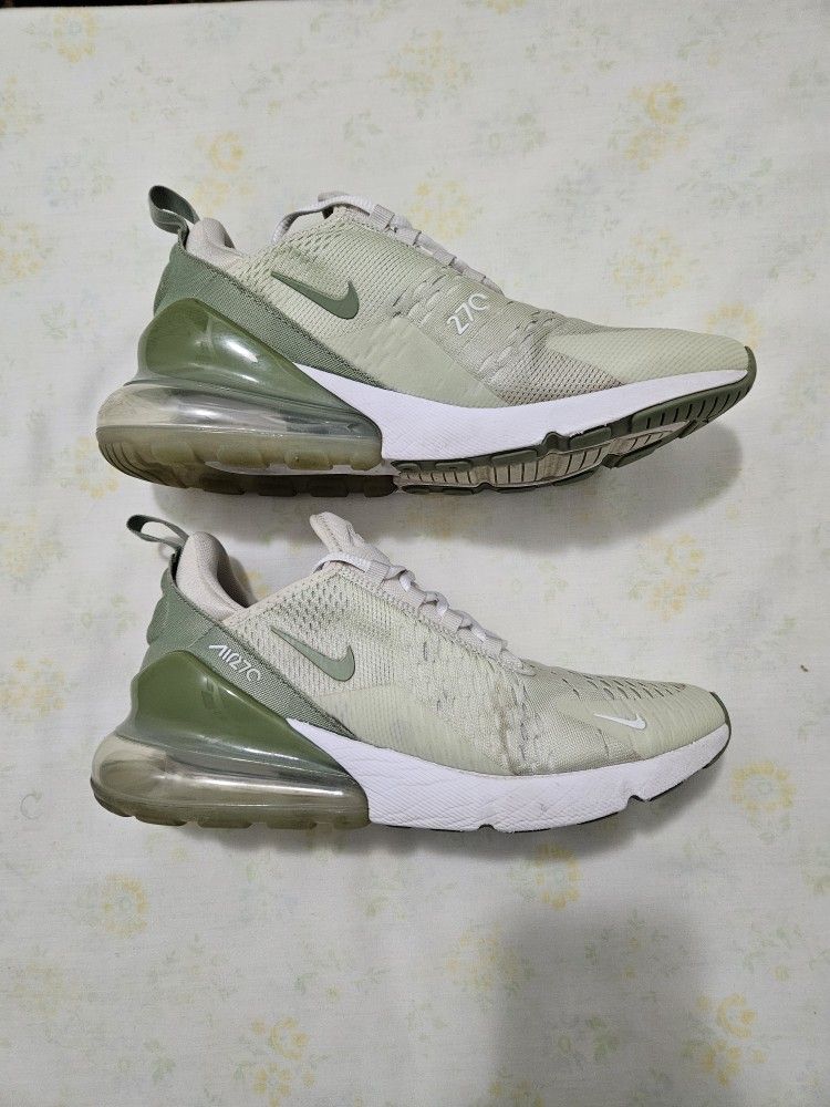 Nike Air Max 270 Women's Shoes Size 10 With Original Box