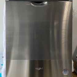 Whirlpool Dishwasher Stainless steel  brand new 