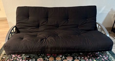 futon couch/guest bed