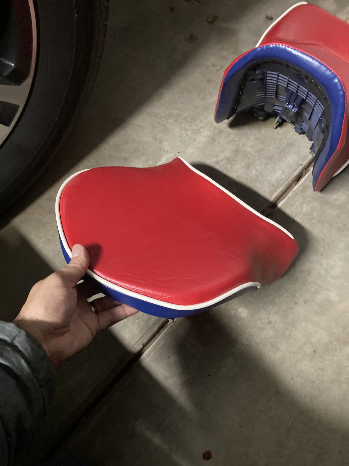 Honda Africa Twin Sargent Seat