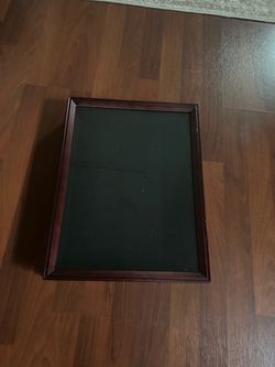 Shadow box