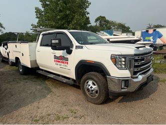 2022 GMC Sierra 3500HD SLT Crew Cab 4x4 Utility Truck – Ready to Go to Work!