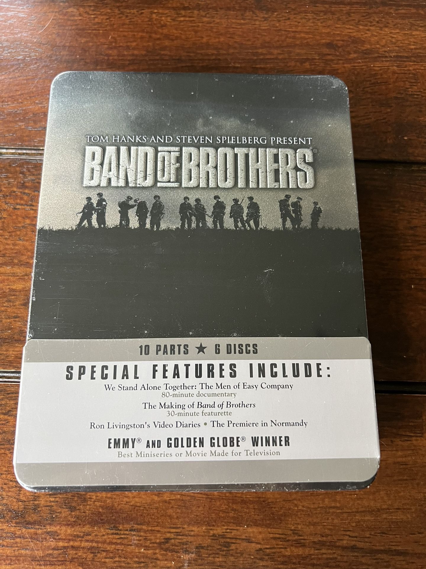 Band of Brothers Steven Spielberg Tom Hanks Tin DVD Box Set 2002 HBO